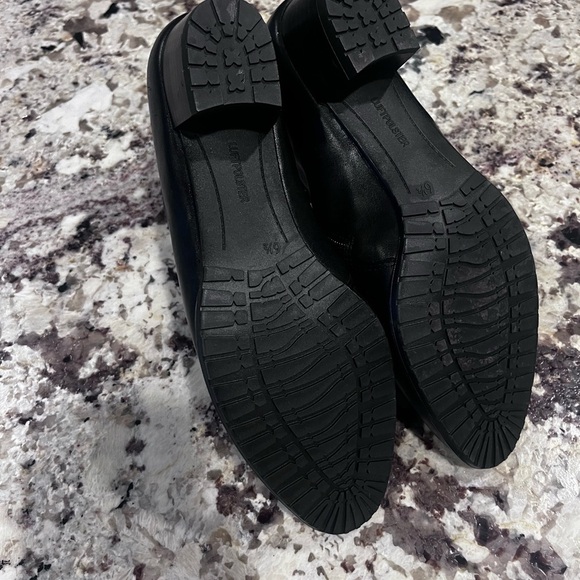 Ara Prisha Black Leather GORE-TEX Zip Ankle Boot 6.5 NWT - Picture 9 of 9
